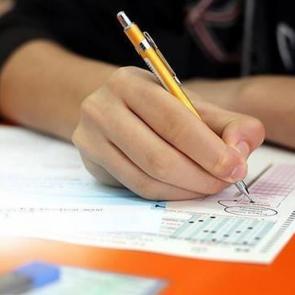 Milli Eğitim Bakanlığı'ndan s&uuml;rpriz sınav kararı! Yasaklandı