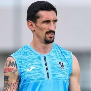 Trabzonspor'da şok sakatlık! Yıldız isim kadrodan &ccedil;ıkarıldı