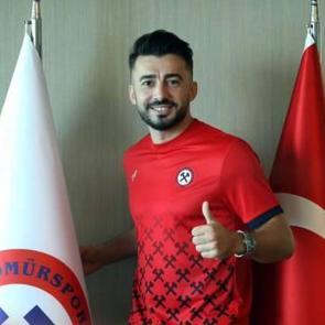 35 yaşındaki futbolcudan 3. Lig ekibine imza