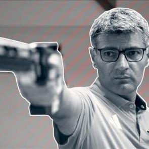 Atış pozuyla fenomen olan Yusuf Dike&ccedil; sınav sorusu oldu