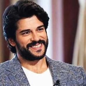 Burak &Ouml;z&ccedil;ivit servetine servet katıyor! İşte, mal varlığı...