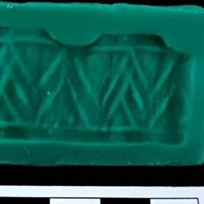 Doğu-Batı arasındaki ticaretin varlığını kanıtladı! 4 bin yıllık silindir mühür bulundu