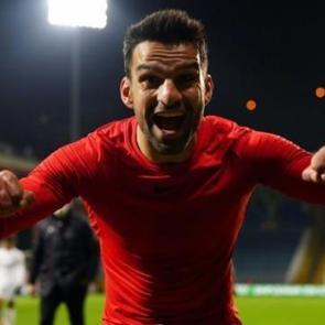 Muhammet Demir'den s&uuml;rpriz imza! 13 yıl sonra geri d&ouml;nd&uuml;