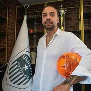 Sercan Yıldırım: Bursaspor'da tekrar hikayeler yazmayı hedefliyorum