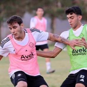 Talihsiz sakatlık! Altaylı Ali Solmaz'ın &ccedil;apraz bağları yırtıldı