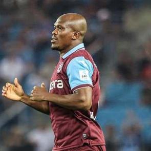 Trabzonspor'a Galatasaray ma&ccedil;ı &ouml;ncesi m&uuml;jde: Takıma geri d&ouml;n&uuml;yor