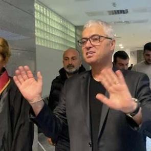 Cengiz Kurtoğlu&rsquo;ndan kafaları karıştıran paylaşım! &lsquo;Ka&ccedil;ırıldın mı abi&rsquo;