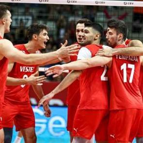 Filenin Efeleri, Macaristan'a set vermedi