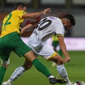 3&rsquo;te 3 yapan İstanbulspor zirveye yerleşti