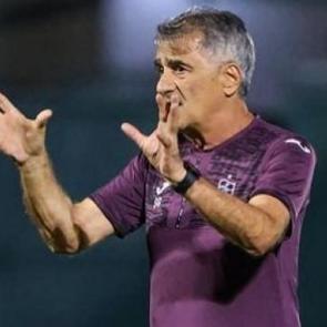 Şenol G&uuml;neş 11 yıl sonra Trabzonspor antrenmanında