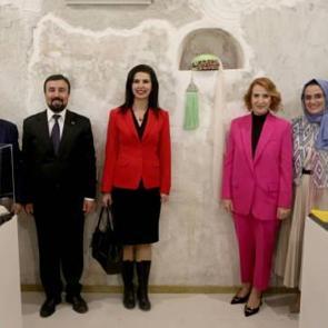 Hırvatistan'da Türkiye'nin partner ülke olduğu 'Uluslararası Dantel Festivali' başladı