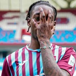 Trabzonspor, 10 numaralı formayı yeni transfere verdi