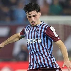 Trabzonspor, Cihan &Ccedil;anak'ı S&uuml;per Lig'in 11'incisine kiraladı