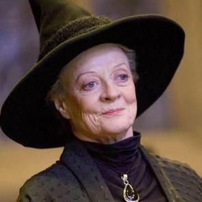 D&uuml;nyaca &uuml;nl&uuml; aktris Maggie Smith hayatını kaybetti