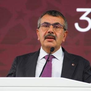 Bakan Tekin duyurdu! Müfredatta büyük değişim