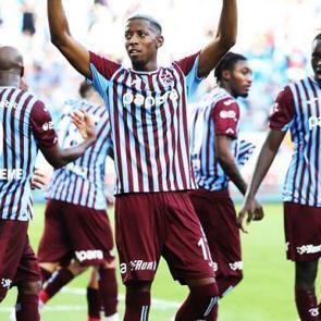 Banza siftah yaptı! Trabzonspor 3 puanla tanıştı