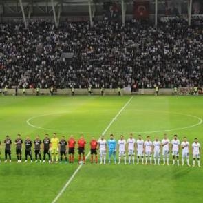 Alt ligler alev alev! 31 ma&ccedil;lık yenilmezlik serisi sona erdi