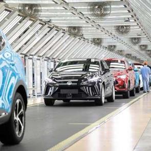 Çin’den gelen araçlara ek vergi yüzde 50’ye çıktı