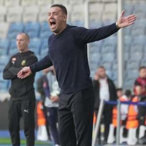 &Ccedil;ağdaş Atan'dan yenilgi sonrası Trabzonspor &ouml;rneği