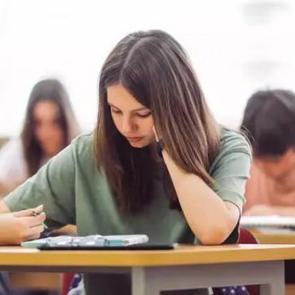 Liselerde eğitim s&uuml;resinin kısaltılmasıyla ilgili &ouml;nemli a&ccedil;ıklama