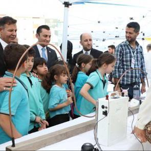 Esenler'de 'Bilim ve Uzay Şenliği' düzelendi