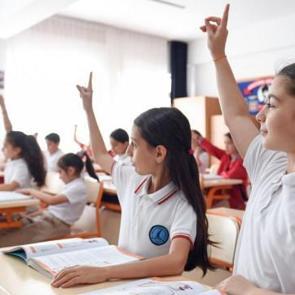 İstanbul'dan son dakika 'ders saati' kararı! MEB 81 il valiliğine genelge g&ouml;ndermişti...