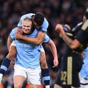 Manchester City, Sparta Prag'ı gole boğdu!