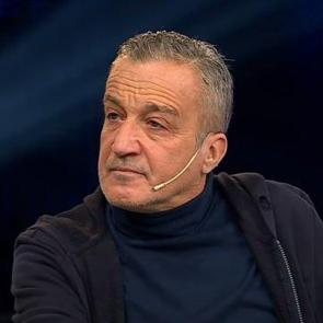 Tekin Temel kimdir ve aslen nerelidir? Eşi kim? Tekin Temel'in oynadığı diziler ve filmler