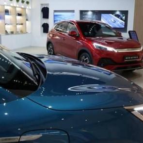 BYD k&uuml;resel satışlarda Ford ve Honda'yı geride bırakmaya hazırlanıyor