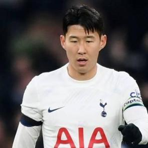 Tottenham, G.Saray ma&ccedil;ı &ouml;ncesi 4 isim i&ccedil;in seferberlik ilan etti