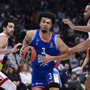 Anadolu Efes, Monaco karşısında sonunu getiremedi