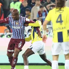 Trabzon'da tepkiler &ccedil;ığ gibi! "Hadi İho tebrik et hakemini"