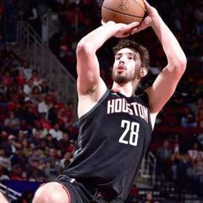 Alperen Şeng&uuml;n'den bu sezon bir ilk! NBA'de haftanın g&ouml;r&uuml;n&uuml;m&uuml;