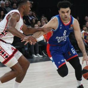 Anadolu Efes yarın Real Madrid'e konuk olacak