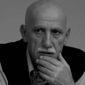 &Ouml;mer L&uuml;tfi Mete kimdir? Oğlu kim? &Ouml;mer L&uuml;tfi Mete dizileri