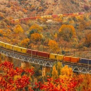 Sonbaharın sanatı Bilecik'te b&uuml;y&uuml;l&uuml; bir atmosfere d&ouml;n&uuml;şt&uuml;