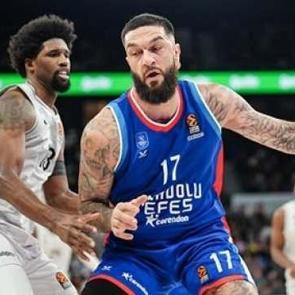  Anadolu Efes, Litvanya'da galibiyet peşinde