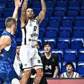 Beşiktaş, Karadağ'da galibiyeti kaptı