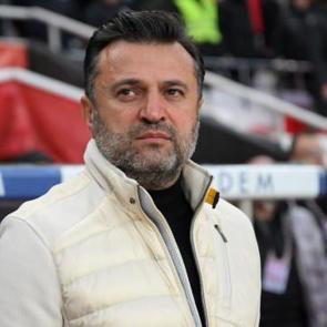 B&uuml;lent Uygun'dan Fenerbah&ccedil;e i&ccedil;in Tuncay Şanlı iddiası!