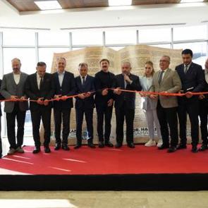 3. Ulusal Bah&ccedil;elievler Kitap Fuarı a&ccedil;ıldı