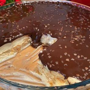 Ger&ccedil;eğini aratmayan "Kedi Dilli Profiterol"
