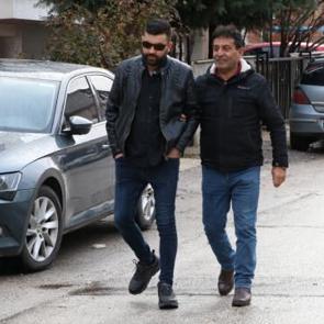 G&ouml;zl&uuml;klerinden kurtulmak isterken g&ouml;zlerinden oldu