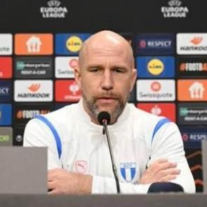 Malm&ouml;'n&uuml;n hocasından Beşiktaş'ı kızdıracak s&ouml;zler