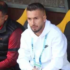 Yeni Malatyaspor, Adem B&uuml;y&uuml;k ile yollarını ayırdı