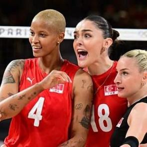 Merak ediliyordu! Filenin Sultanları'nın D&uuml;nya Şampiyonası'ndaki rakipleri belli oldu