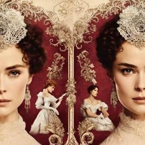 Tek kişilik 'eh işte' performans: Anna Karenina tiyatro oyunu