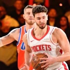 Alperen Şeng&uuml;nl&uuml; Rockets seriye bağladı