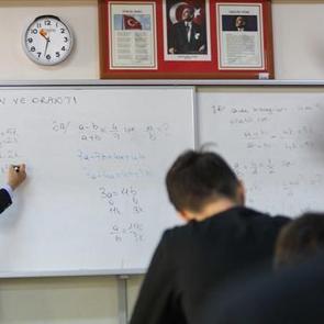 Öğretmenlerin yer değiştirme duyurusu yayımlandı