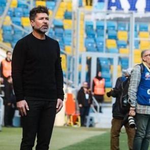 1. Lig ekibi Hakan Kutlu'yu resmen a&ccedil;ıkladı!