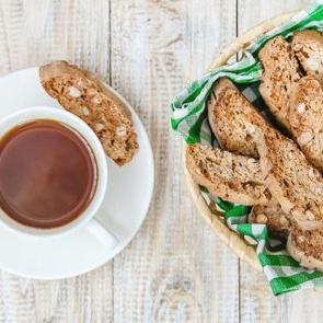 Kahve yanına &ccedil;ok yakışan: Fındıklı biscotti tarifi